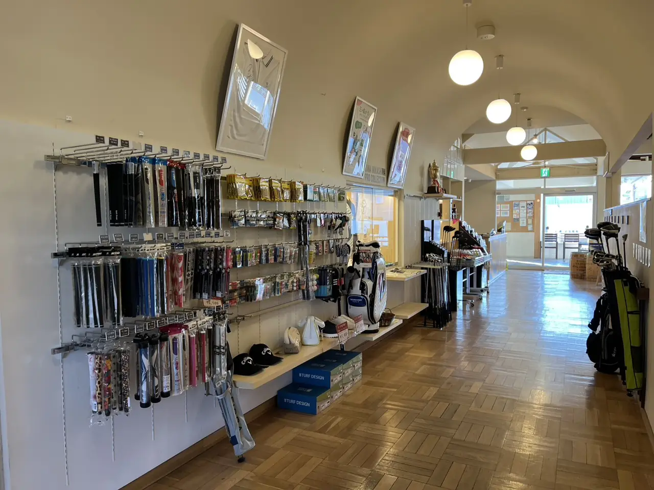 PALM SPRINGS Family restaurant ＆ Golf range ショップ（施工後）